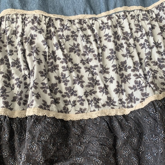 chambray patch top - Picture 3 of 4